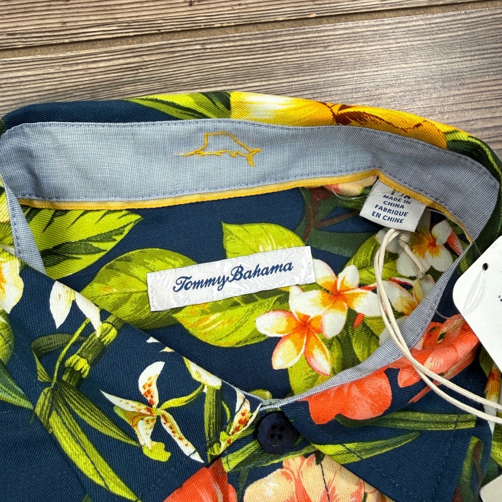 Tommy Bahama Mens Size Large Shirt Midnight Hibiscus Island Navy Silk Floral NEW - Picture 3 of 9